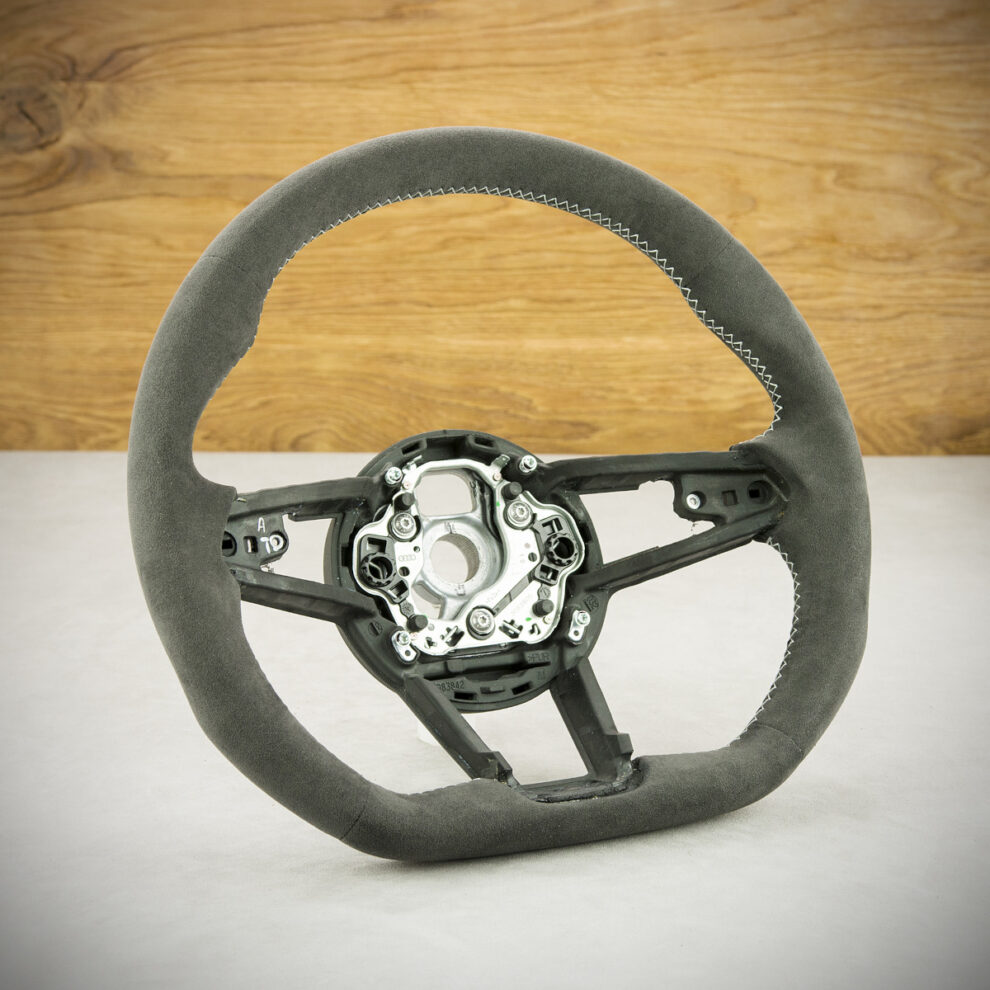 Obszycie kierownicy Audi TT 8S
