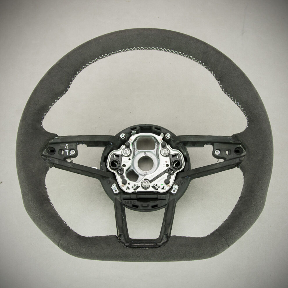 Obszycie kierownicy Audi TT 8S