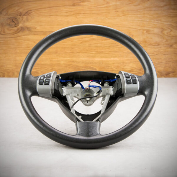 Kierownica Suzuki Swift V przed obszyciem