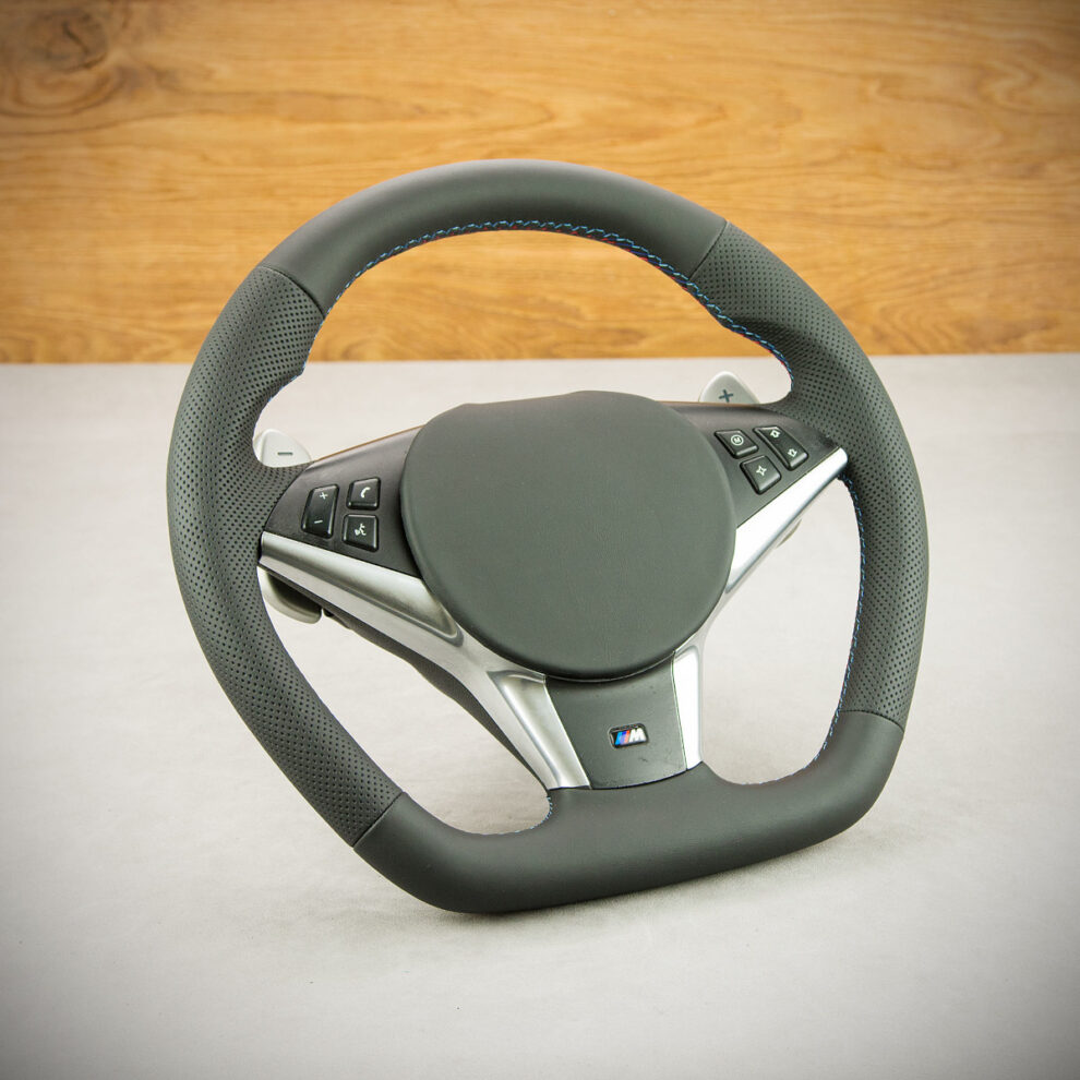 Modyfikacja i obszycie kierownicy BMW E60