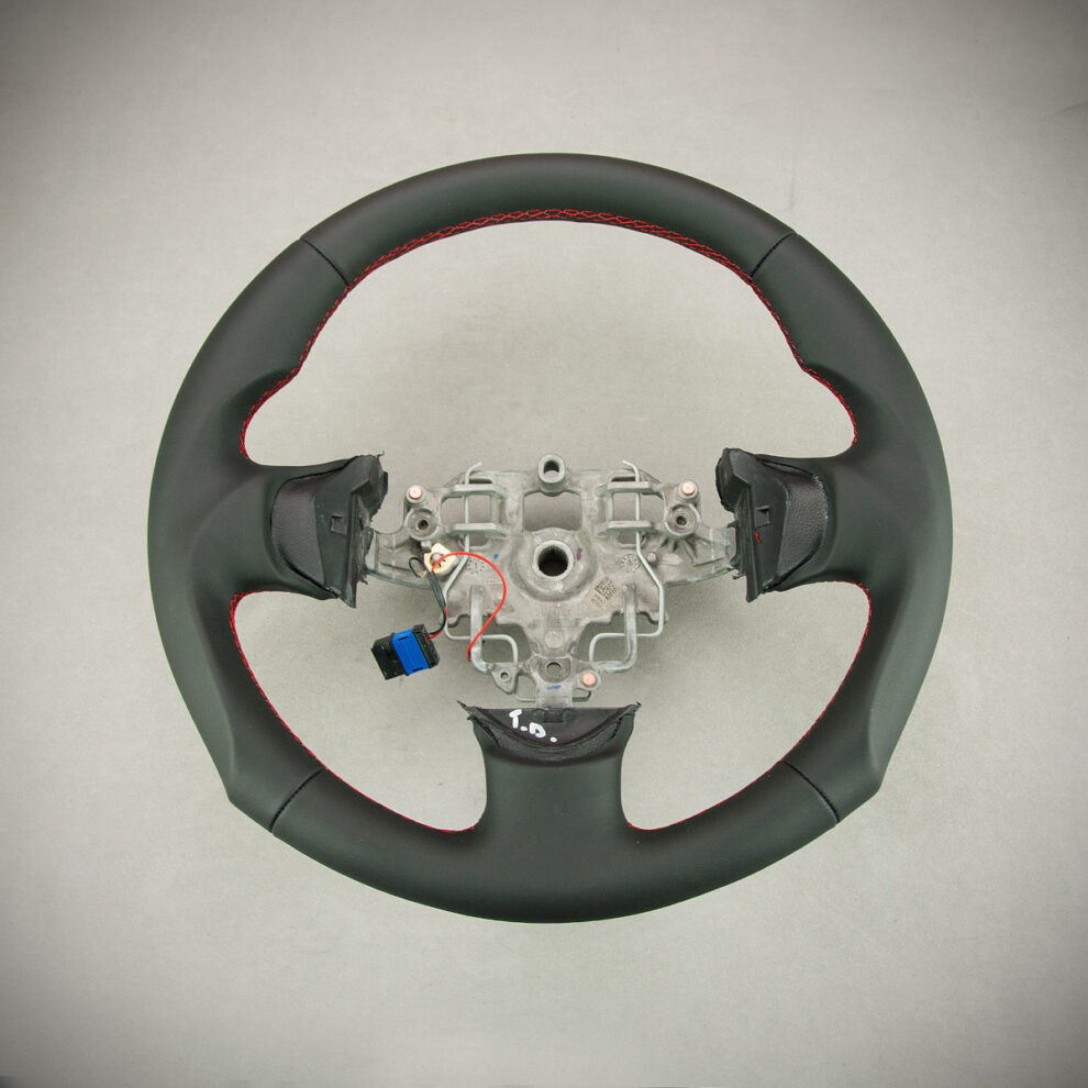 Modyfikacja i obszycie kierownicy Citroen Jumpy