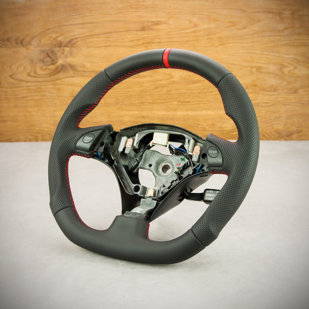 Modyfikacja i obszycie kierownicy Lexus IS