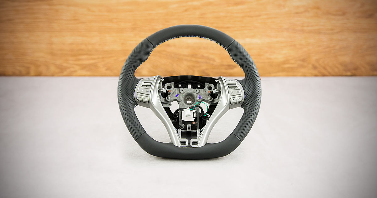 Modyfikacja i obszycie kierownicy Nissan Qashqai II