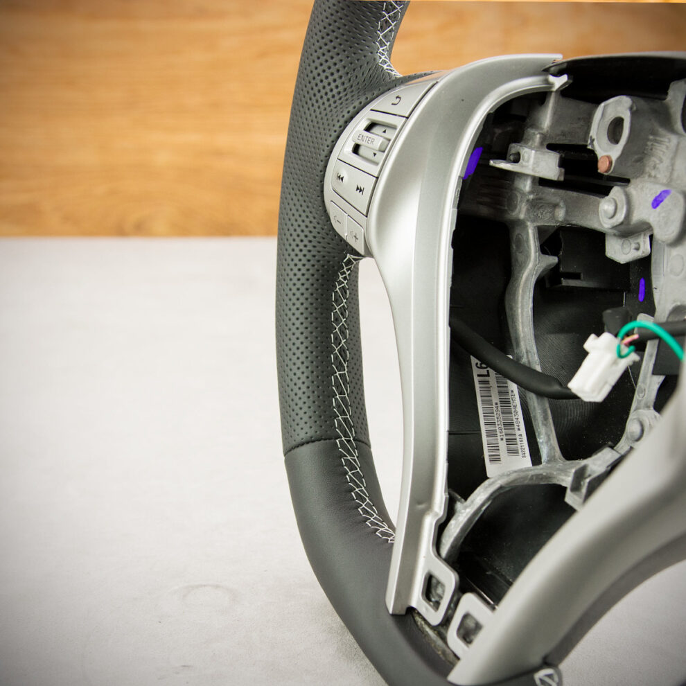 Modyfikacja i obszycie kierownicy Nissan Qashqai II