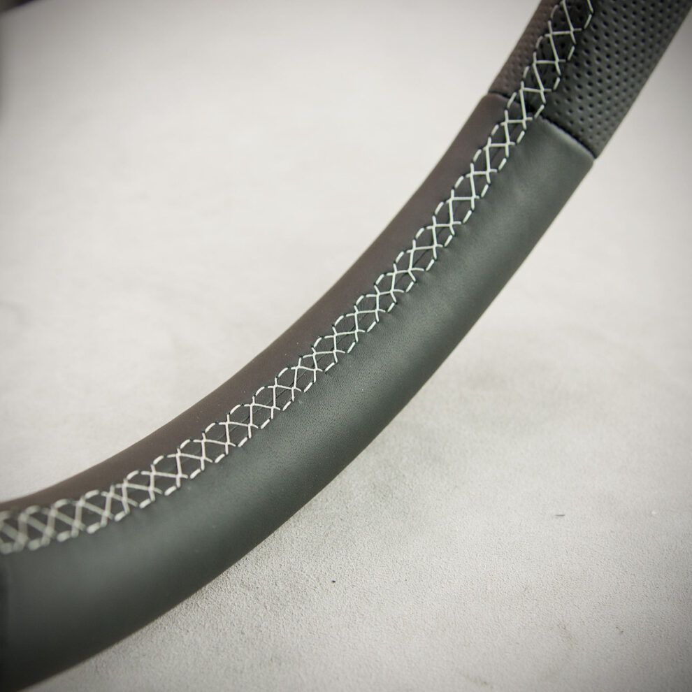 Modyfikacja i obszycie kierownicy Nissan Qashqai II