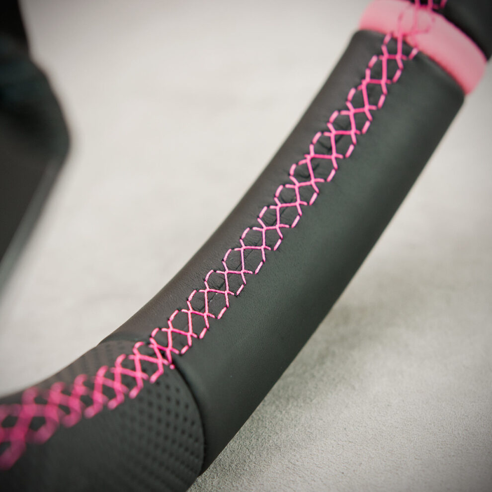 Modyfikacja i obszycie kierownicy Renault Clio IV RS