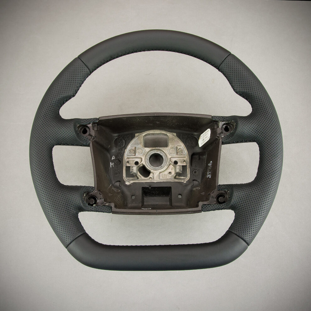 Modyfikacja i obszycie kierownicy Volkswagen Touareg