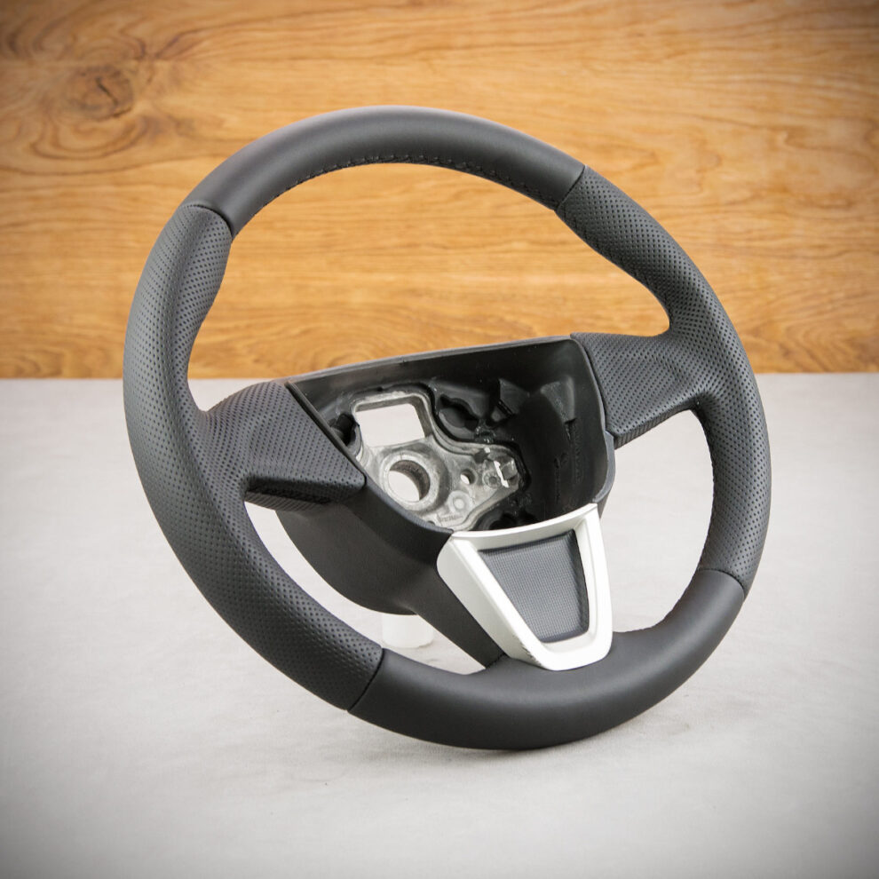 Obszycie kierownicy Seat Ibiza IV