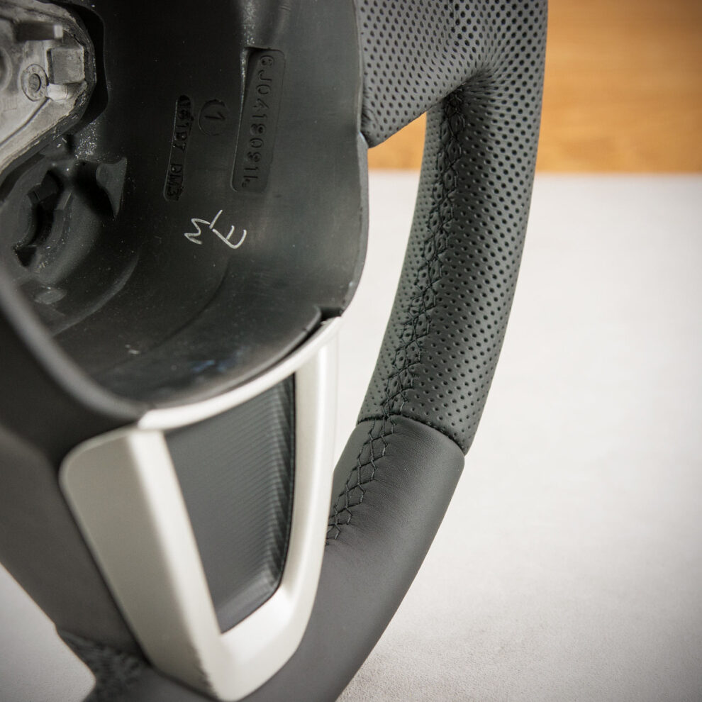 Obszycie kierownicy Seat Ibiza IV