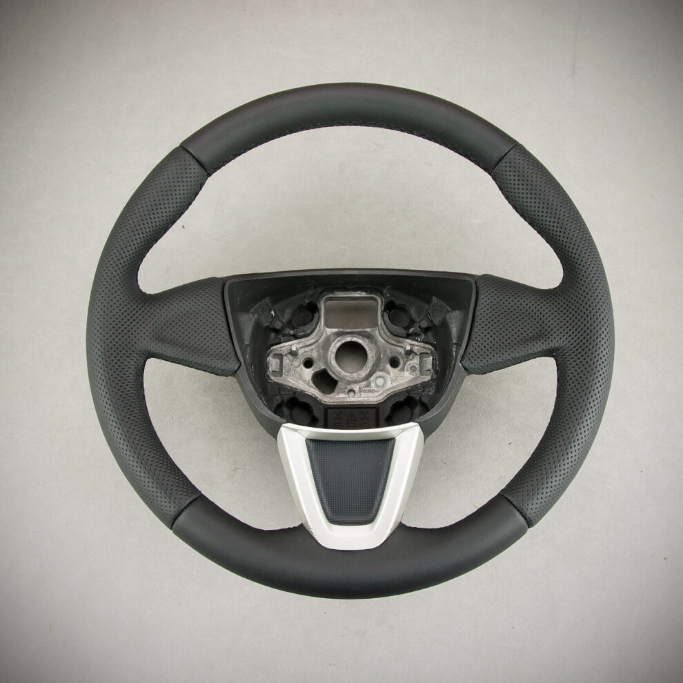 Obszycie kierownicy Seat Ibiza IV