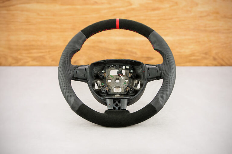 Modyfikacja i obszycie kierownicy Ford Focus Mk2