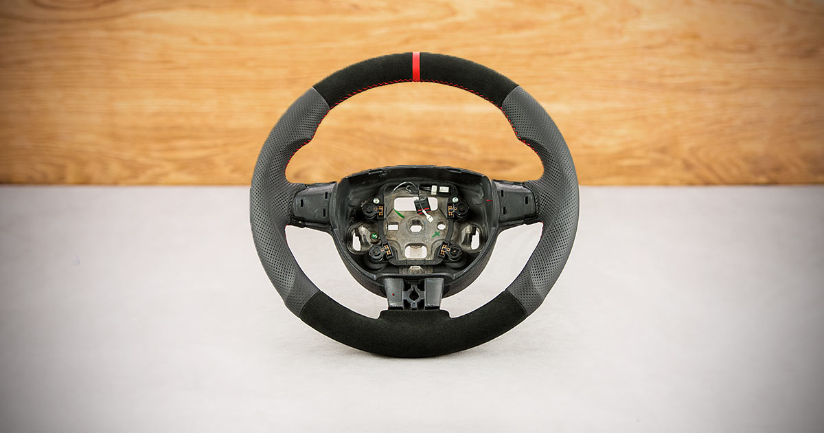 Modyfikacja i obszycie kierownicy Ford Focus Mk2 Modyfikacja i obszycie kierownicy Ford Focus Mk2