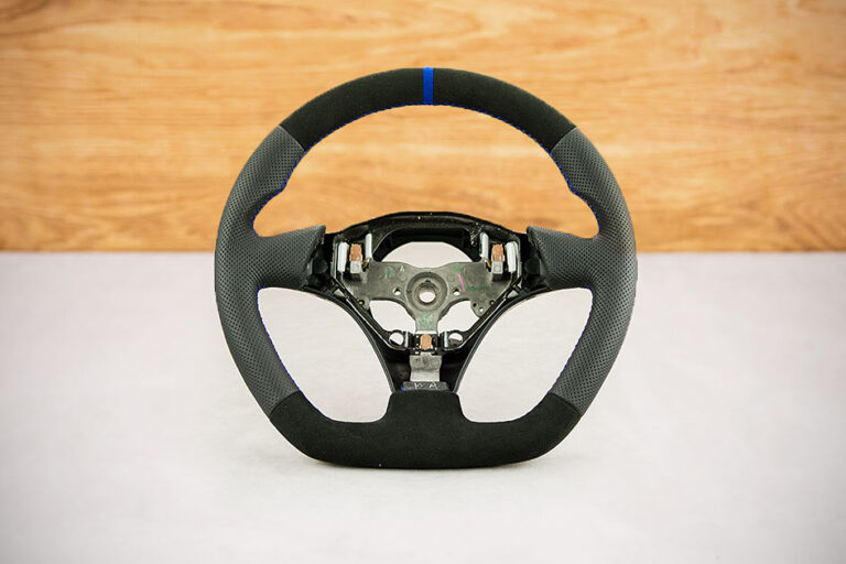 Modyfikacja i obszycie kierownicy Lexus IS
