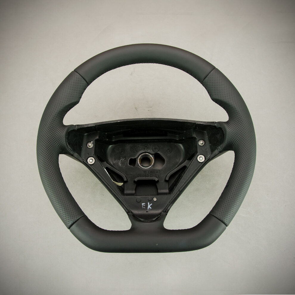 Modyfikacja i obszycie kierownicy Mercedes-Benz SLK R171