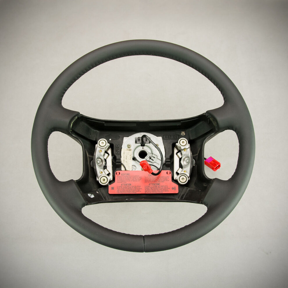 Obszycie kierownicy Audi 80 B4