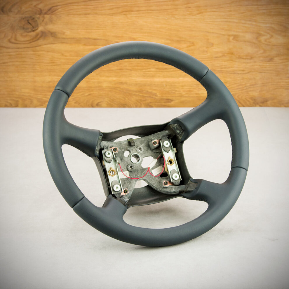 Obszycie kierownicy Chevrolet Tahoe