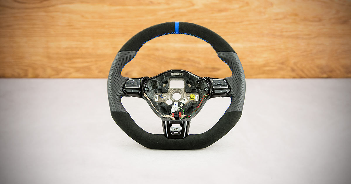 Obszycie kierownicy Volkswagen Golf VI R Obszycie kierownicy Volkswagen Golf VI R