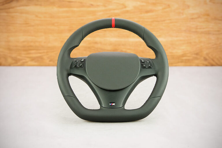 Modyfikacja i obszycie kierownicy BMW E91