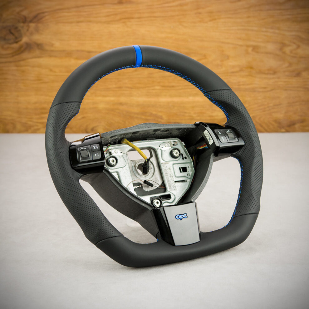 Modyfikacja i obszycie kierownicy Opel Astra H