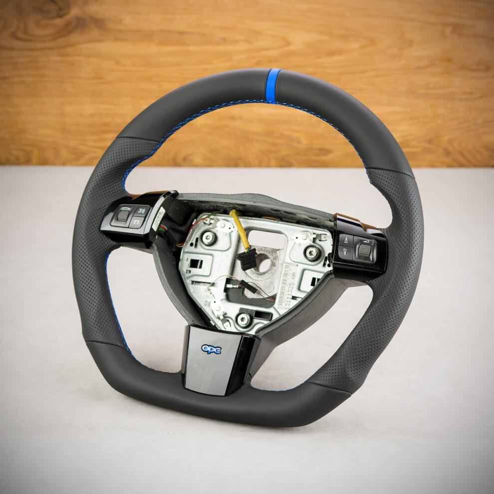 Modyfikacja i obszycie kierownicy Opel Astra H