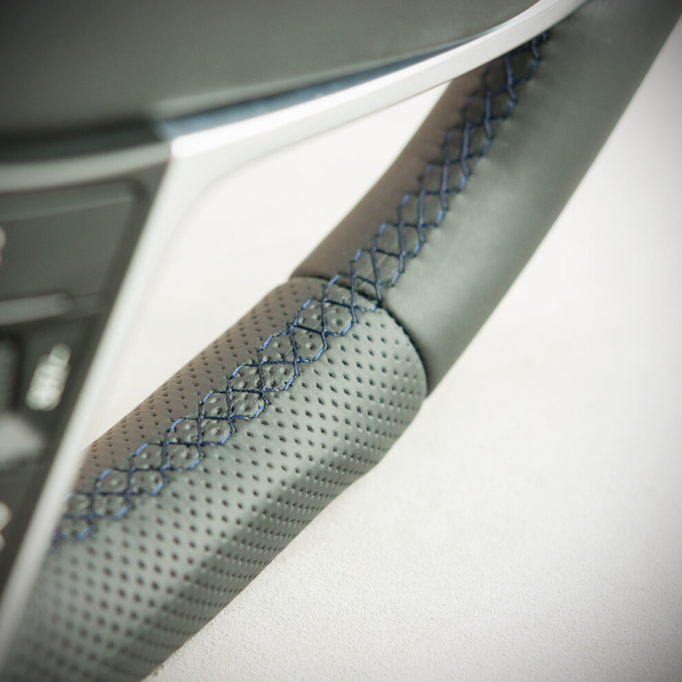 Modyfikacja i obszycie kierownicy Opel Insignia