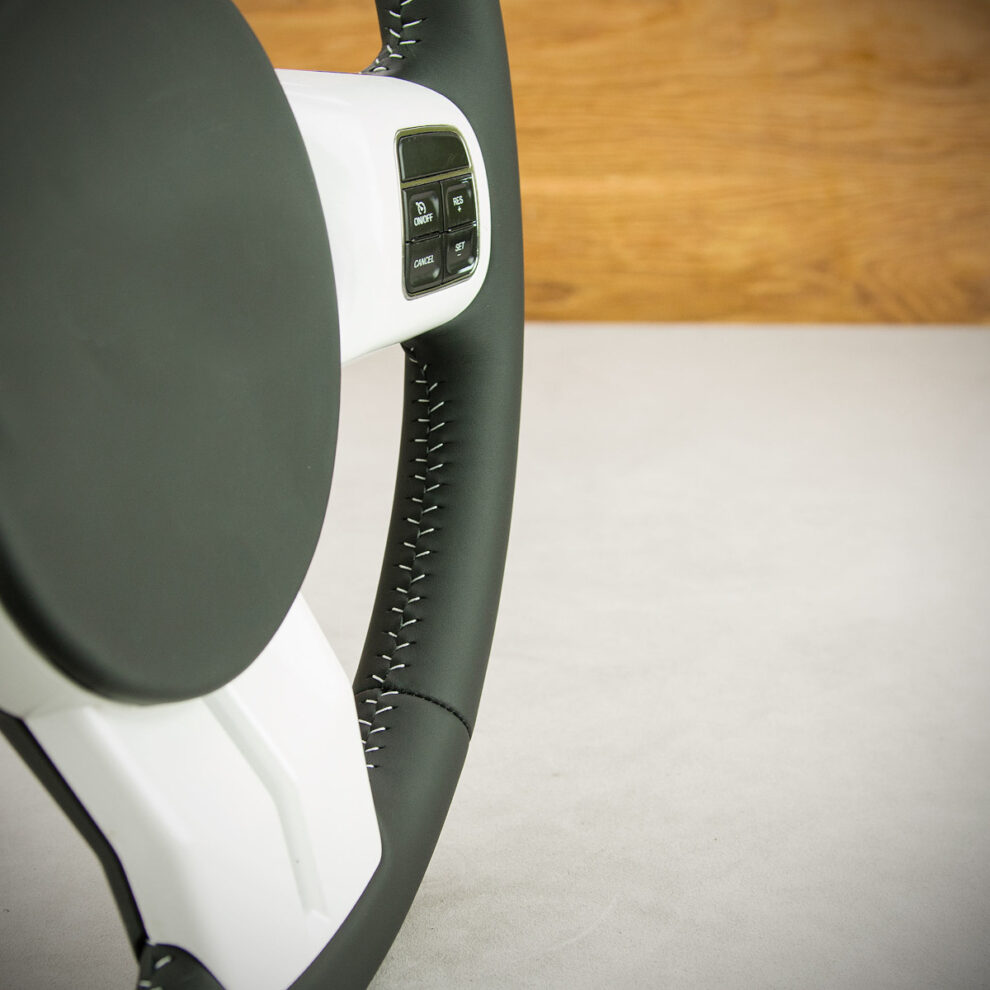 Obszycie kierownicy Jeep Wrangler