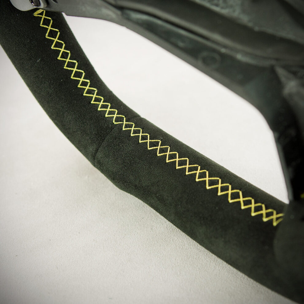 Modyfikacja i obszycie kierownicy Mercedes-Benz CLS C218