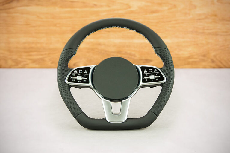 Modyfikacja i obszycie kierownicy Mercedes-Benz GLB