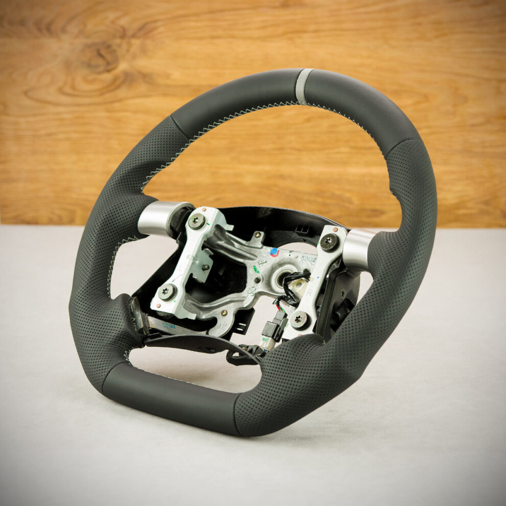 Modyfikacja i obszycie kierownicy Mitsubishi Grandis