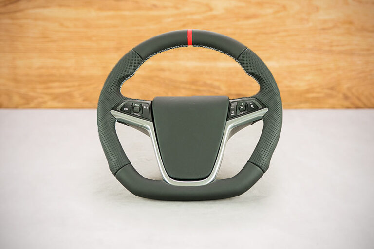 Modyfikacja i obszycie kierownicy Opel Insignia