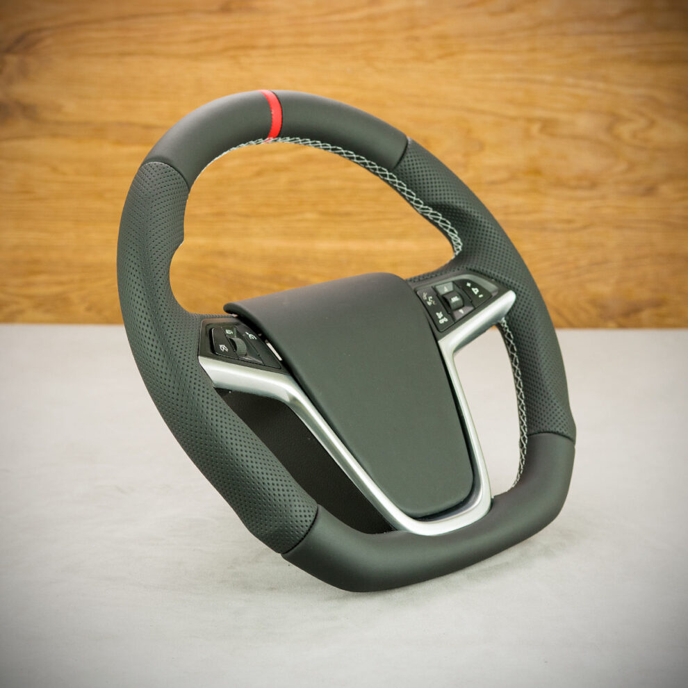 Modyfikacja i obszycie kierownicy Opel Insignia