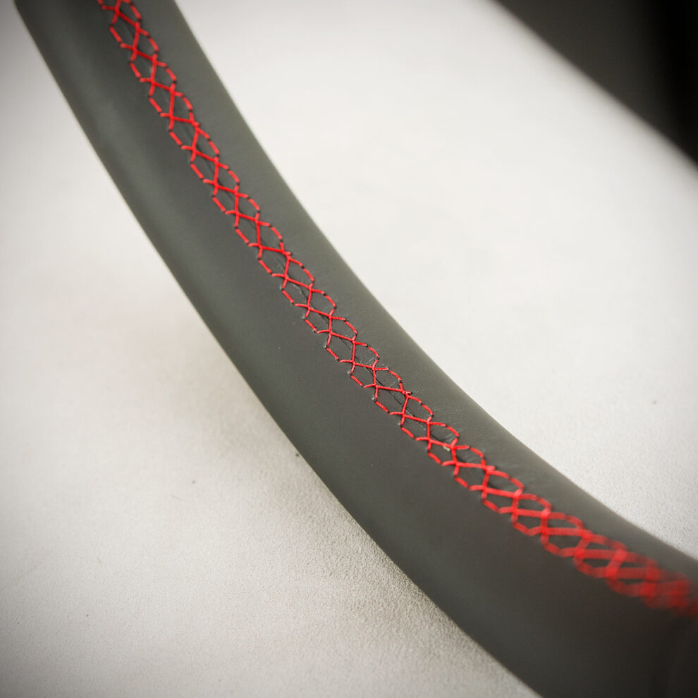 Modyfikacja i obszycie kierownicy Volkswagen Eos