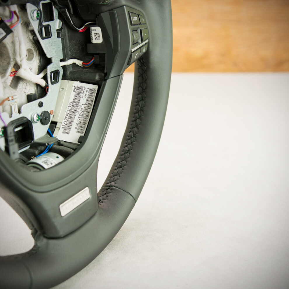 Obszycie kierownicy BMW F10