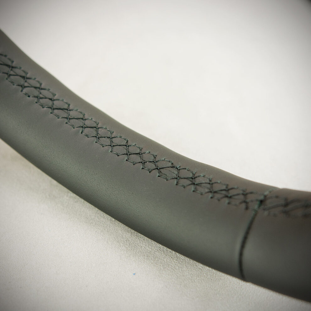 Obszycie kierownicy BMW F10