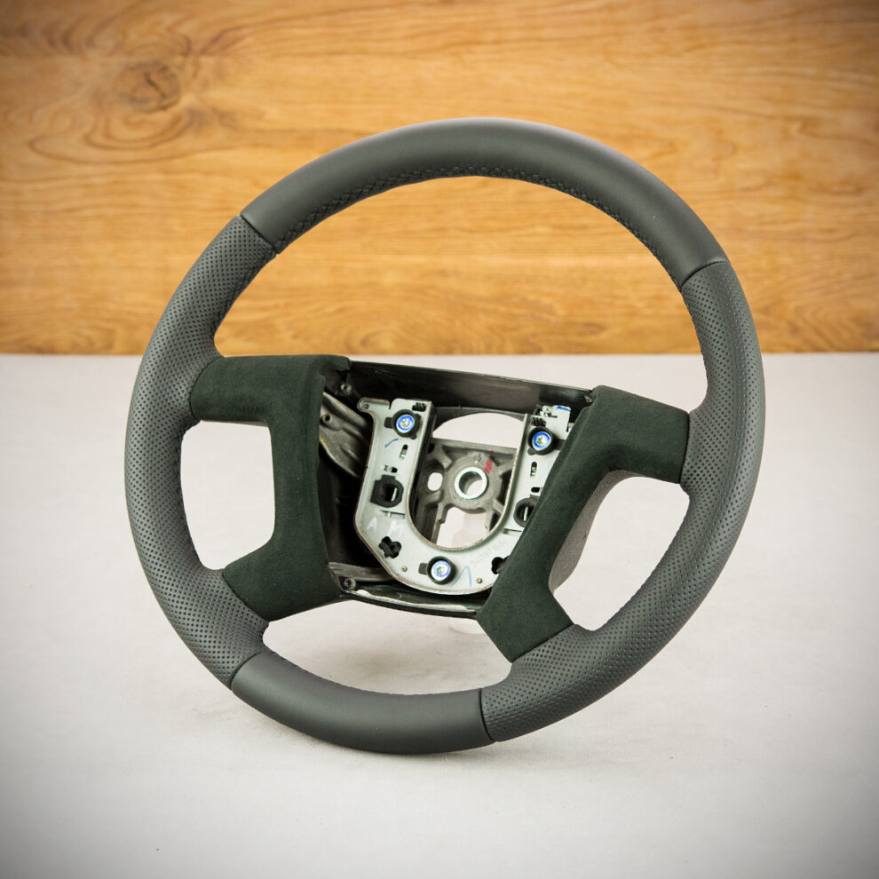 Obszycie kierownicy Chevrolet Express School