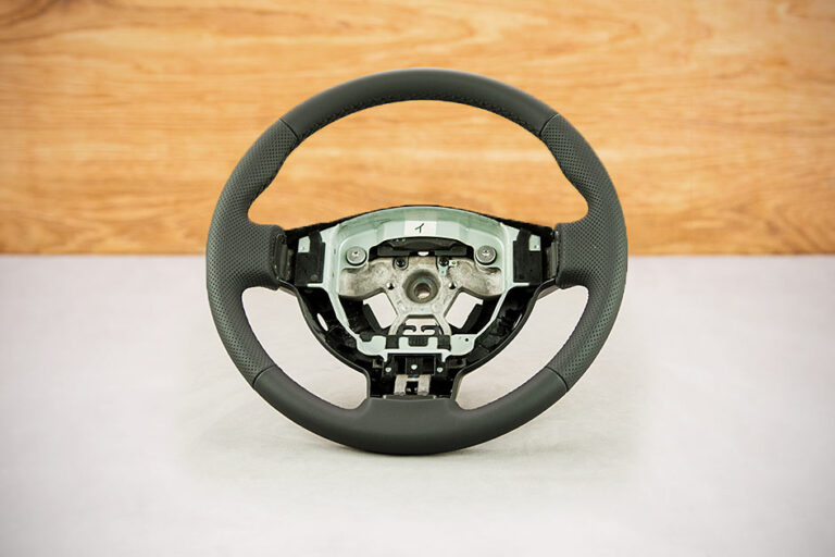 Obszycie kierownicy Nissan X-Trail II