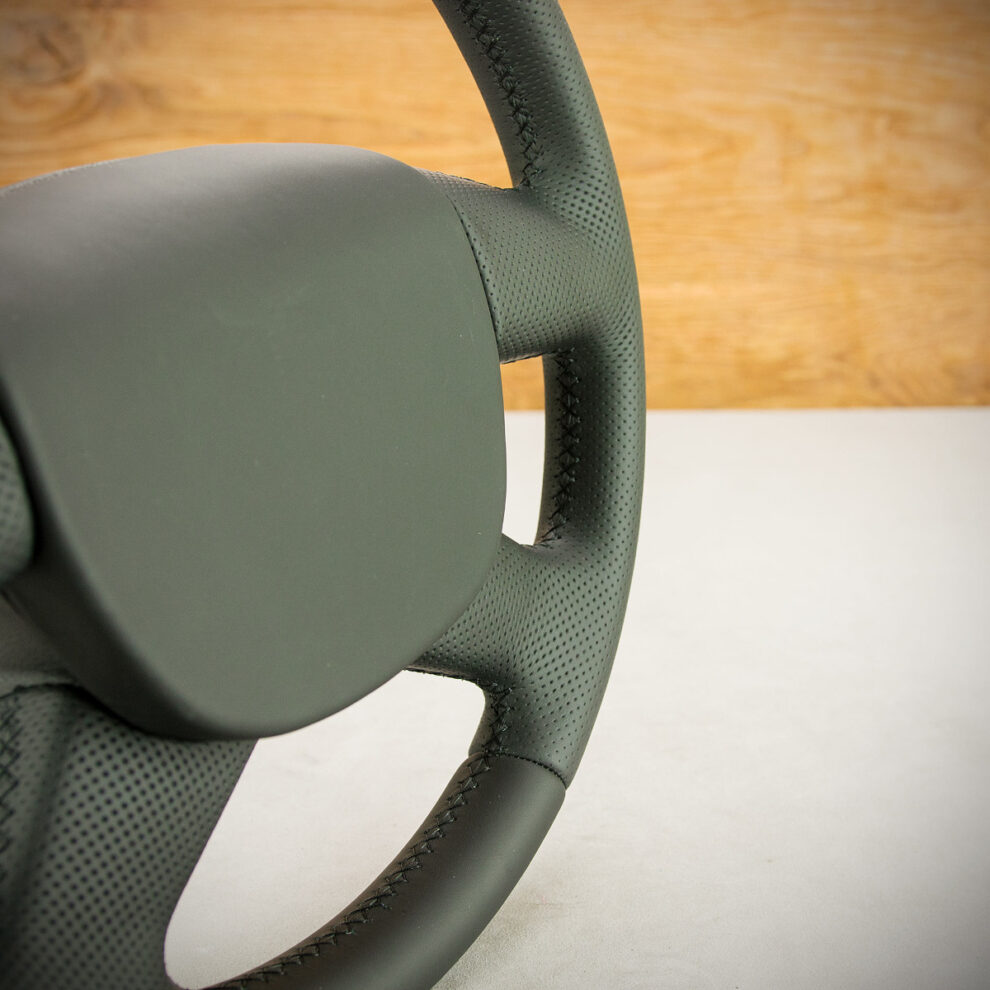 Obszycie kierownicy Skoda Octavia II