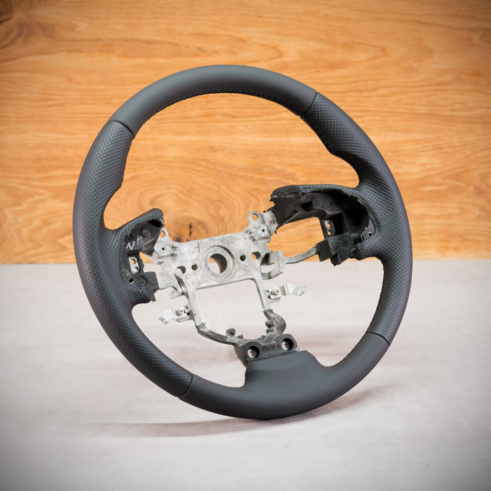 Modyfikacja i obszycie kierownicy Honda CR-V IV