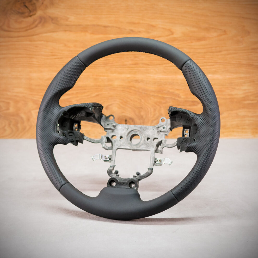 Modyfikacja i obszycie kierownicy Honda CR-V IV