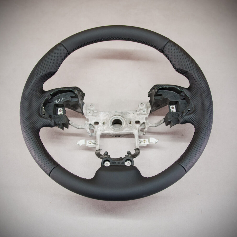 Modyfikacja i obszycie kierownicy Honda CR-V IV