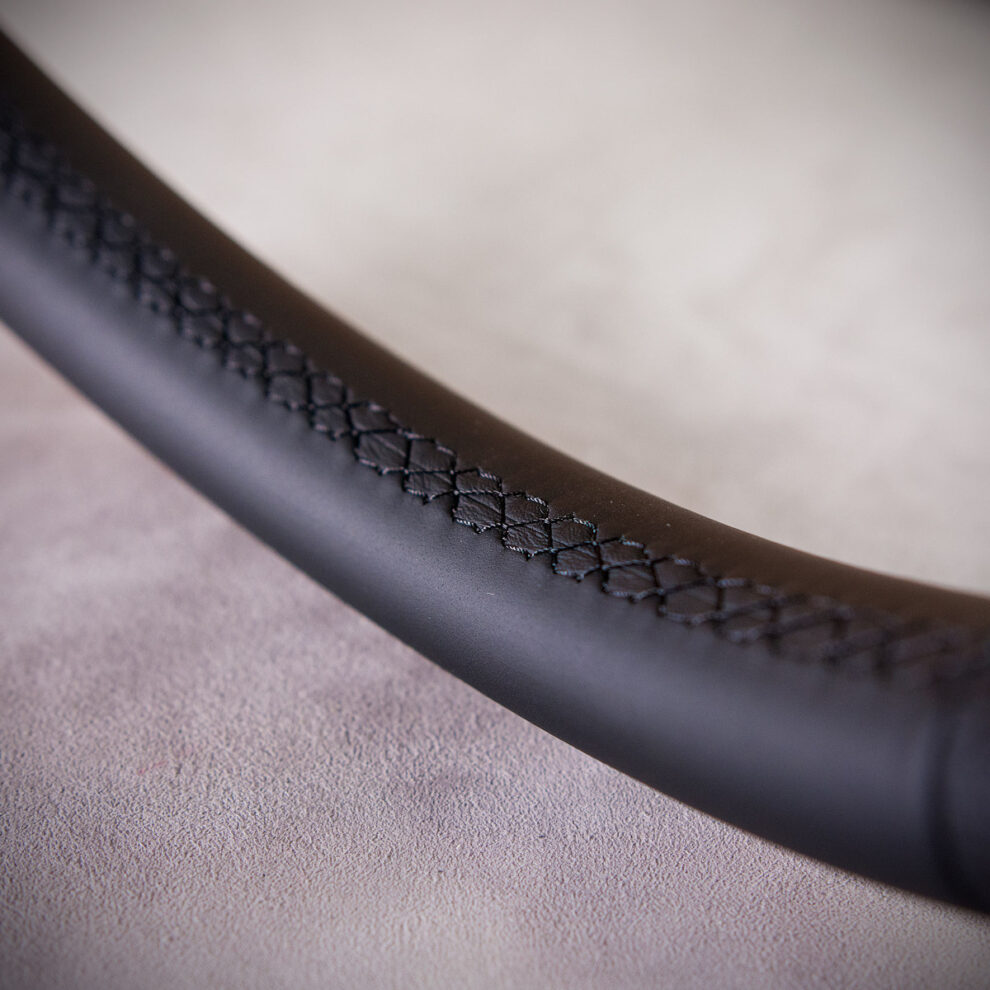 Obszycie kierownicy Land Rover Freelander