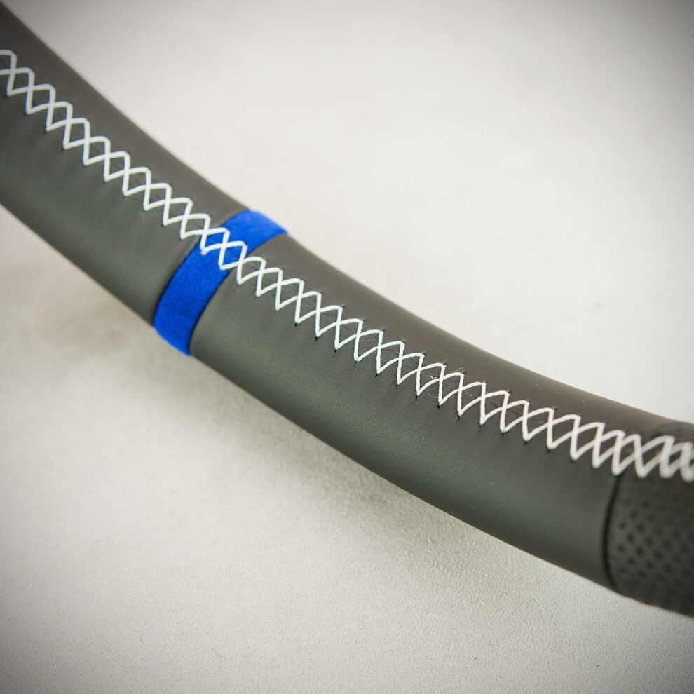 Obszycie kierownicy Toyota GT86