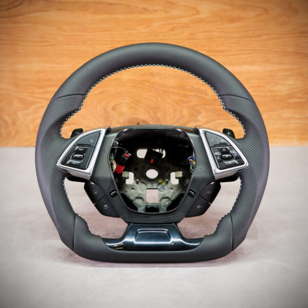 Kierownica Chevrolet Camaro VI po modyfikacji