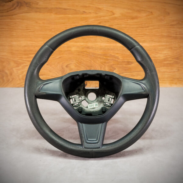 Kierownica Skoda Fabia przed obszyciem