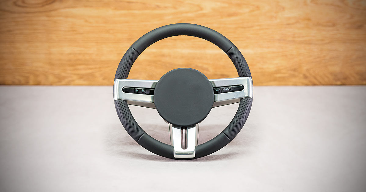 Modyfikacja i obszycie kierownicy Ford Mustang IV