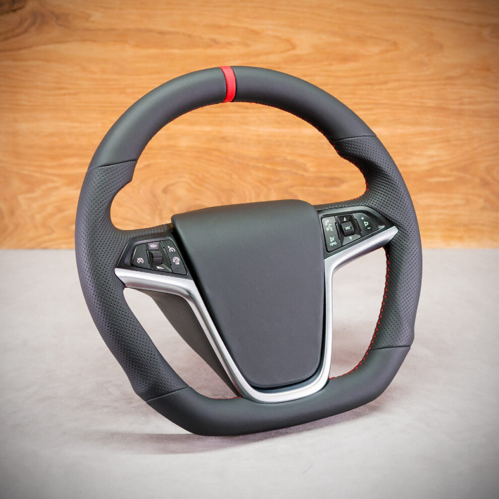 Modyfikacja i obszycie kierownicy Opel Astra J