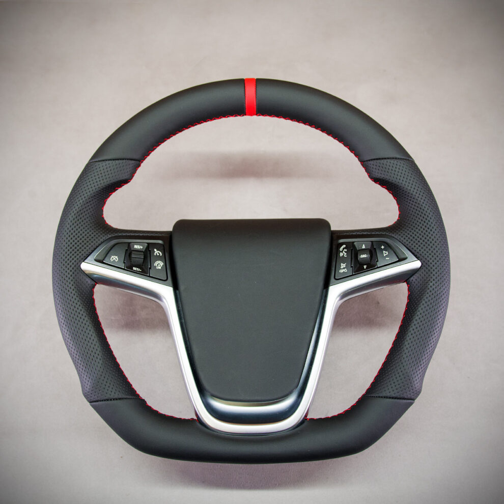 Modyfikacja i obszycie kierownicy Opel Astra J