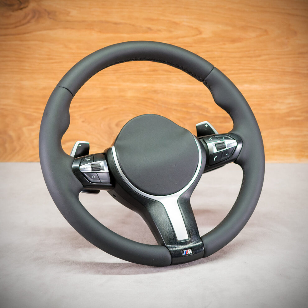 Obszycie kierownicy BMW X6 F16