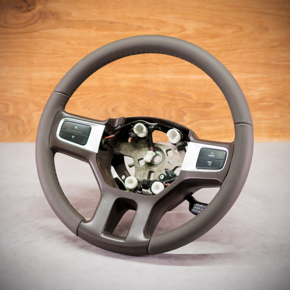Obszycie kierownicy Dodge Ram IV