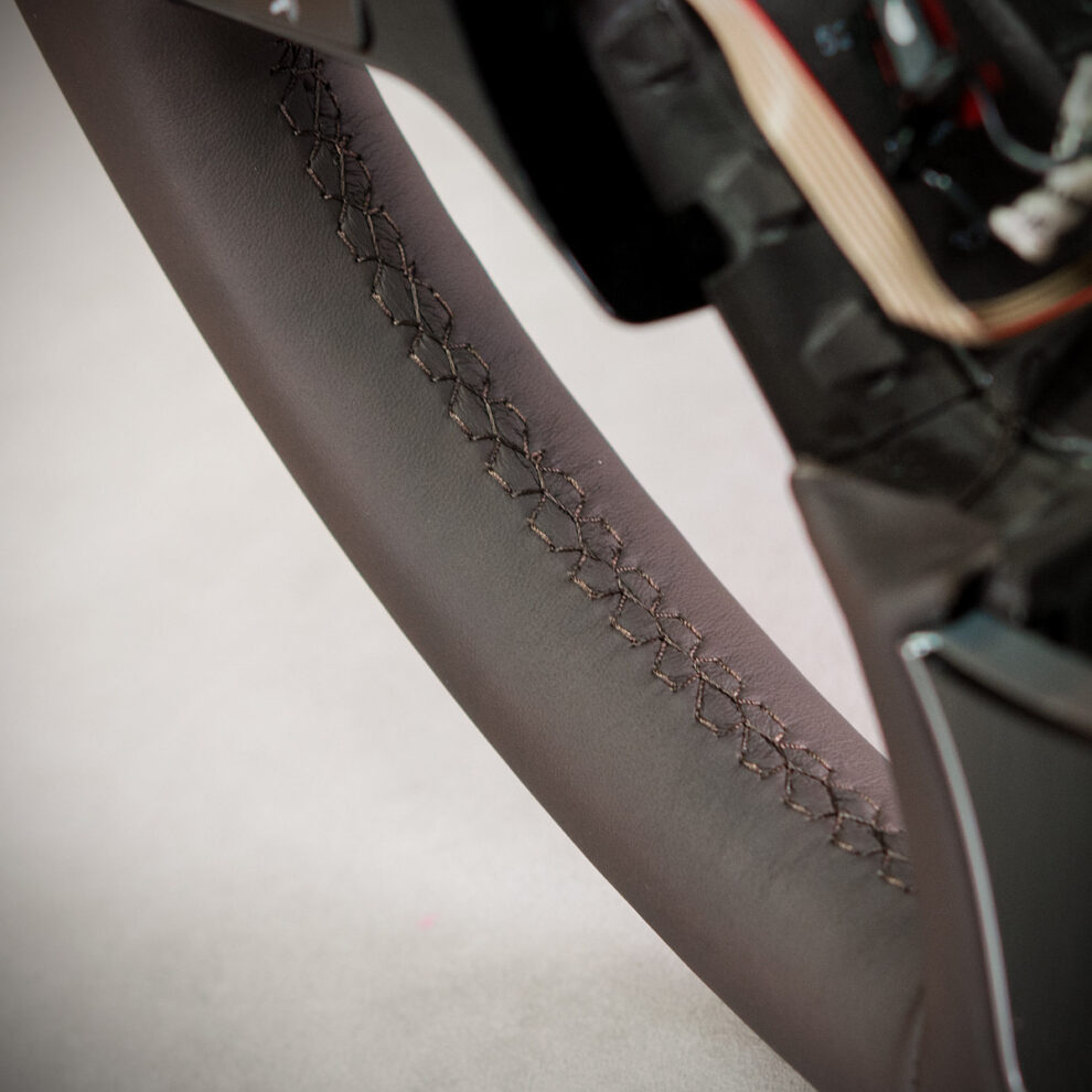 Obszycie kierownicy Volkswagen Touareg